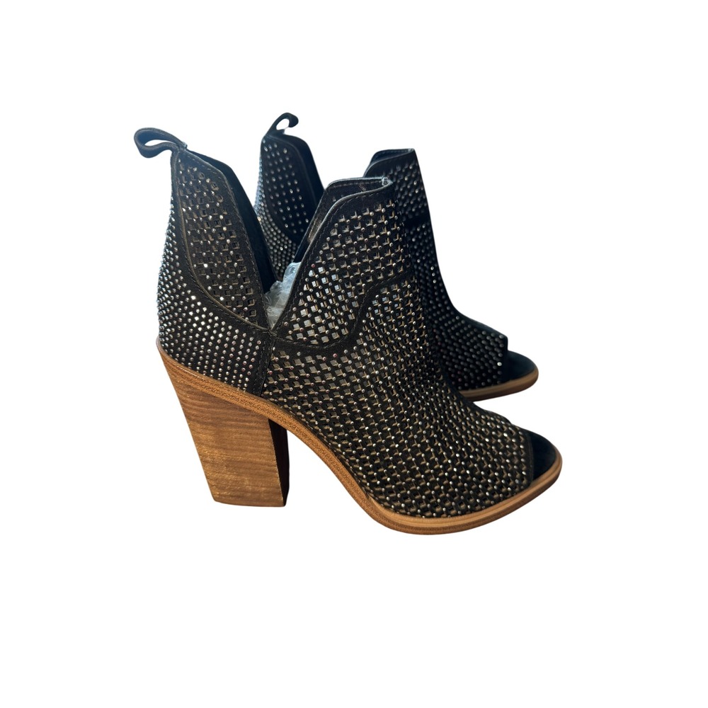 Vince Camuto Studded Perforated Peep‎ Toe Booties Womens Black Heel size 7